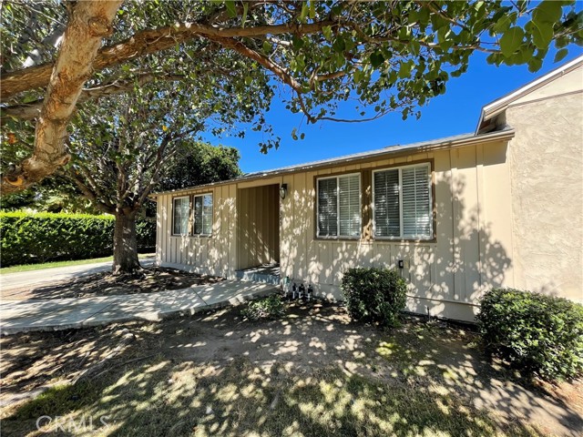 17345 Chatsworth Street photo 3