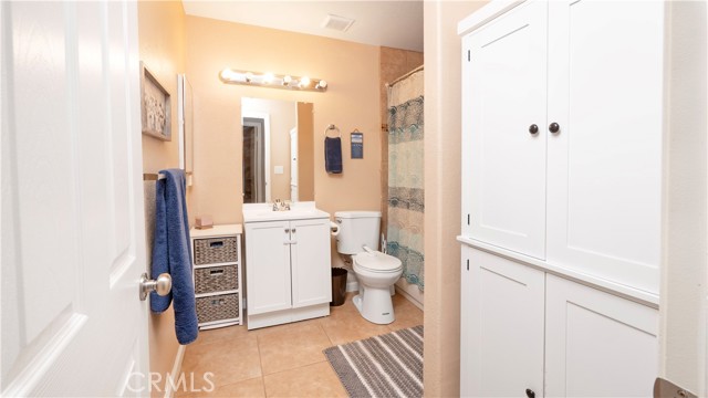 Detail Gallery Image 17 of 37 For 2745 Acacia Ave, San Bernardino,  CA 92405 - 3 Beds | 2 Baths