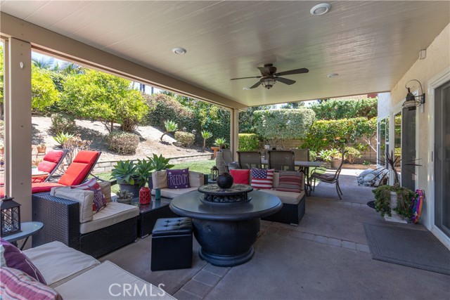 31032 Via Estenaga, San Juan Capistrano CA: https://media.crmls.org/medias/8c6a48a2-3d0a-4b82-853c-736d4ba9b2c4.jpg