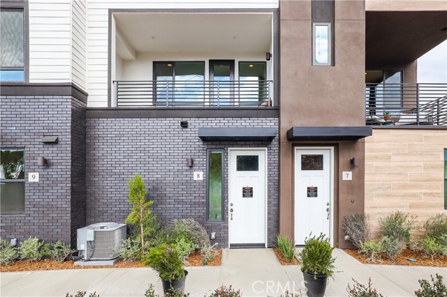 Detail Gallery Image 3 of 32 For 52 Bigsby Dr, Stanton,  CA 90680 - 3 Beds | 3 Baths