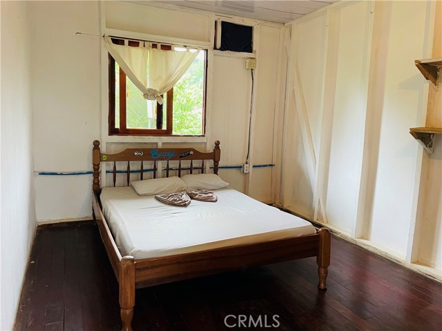 Pavones Hotel single occupancy room