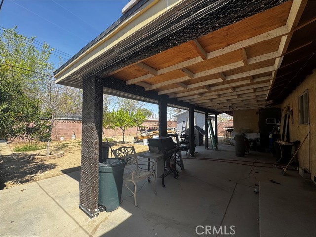 Detail Gallery Image 17 of 19 For 1017 W Avenue H8, Lancaster,  CA 93534 - 4 Beds | 2 Baths