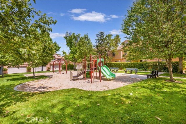 Detail Gallery Image 20 of 22 For 25146 Steinbeck a,  Stevenson Ranch,  CA 91381 - 3 Beds | 2/1 Baths