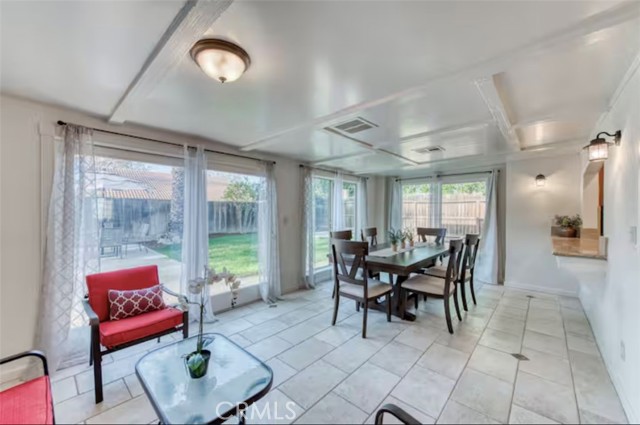 Detail Gallery Image 9 of 30 For 3436 W Sierra Avenue, Fresno,  CA 93711 - 4 Beds | 2 Baths