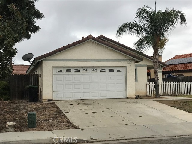 Detail Gallery Image 2 of 21 For 3917 Rexford Dr, Hemet,  CA 92545 - 2 Beds | 2 Baths