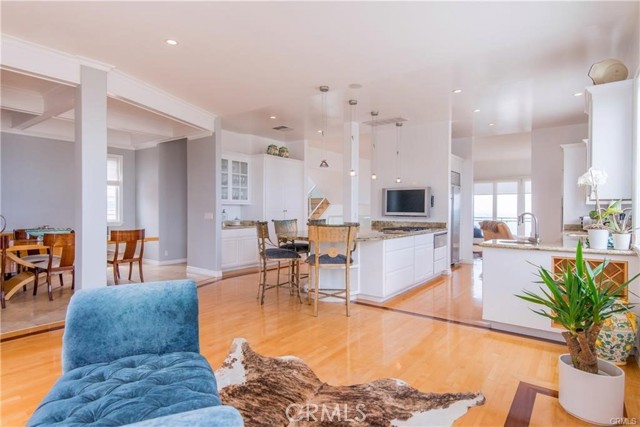 Detail Gallery Image 18 of 36 For 115 Waterview St, Playa Del Rey,  CA 90293 - 4 Beds | 4 Baths