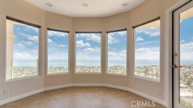 301 E Avenida Cordoba, San Clemente, California 92672, 4 Bedrooms Bedrooms, ,4 BathroomsBathrooms,Residential Lease,For Rent,301 E Avenida Cordoba,CROC25161906