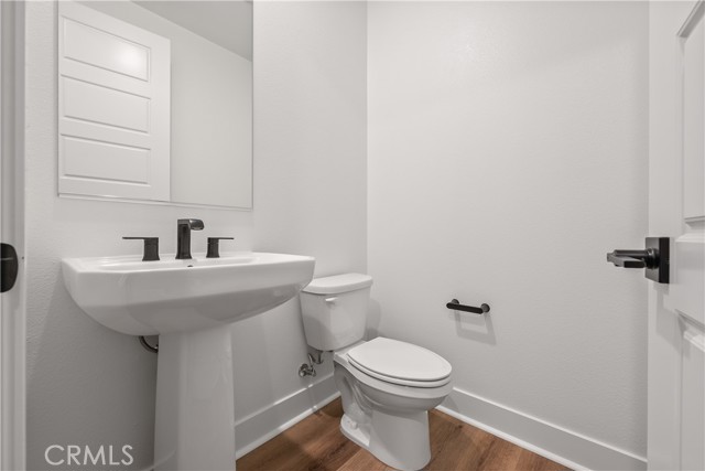 30105 Hillside Place, Castaic CA: https://media.crmls.org/medias/8c6e1ed9-1737-41ae-9b18-719618071be6.jpg