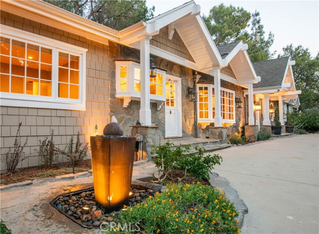 Detail Gallery Image 49 of 54 For 22757 Plummer St, Chatsworth,  CA 91311 - 3 Beds | 3 Baths