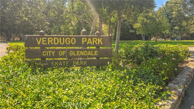 2883 Hermosita Drive, Glendale CA: https://media.crmls.org/medias/8c6ec263-2d23-433c-81c8-4b532be581d5.jpg