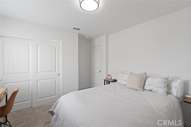 Detail Gallery Image 15 of 28 For 951 W Clover Ave, Rialto,  CA 92376 - 3 Beds | 2/1 Baths