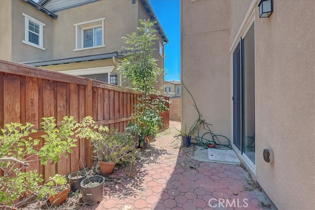 3115 N Sunrise Court, Orange CA: https://media.crmls.org/medias/8c6ed9df-f2f5-4d72-bb47-e98504db040a.jpg