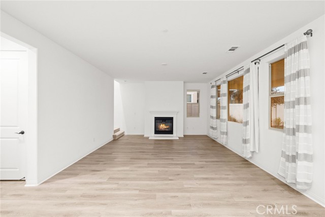 Detail Gallery Image 9 of 46 For 32189 Dymondia Way, Temecula,  CA 92591 - 4 Beds | 2/1 Baths