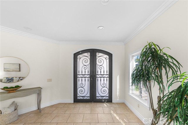 Detail Gallery Image 6 of 46 For 11179 Summerside, Rancho Cucamonga,  CA 91737 - 5 Beds | 3/1 Baths