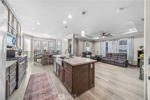 Detail Gallery Image 9 of 33 For 1245 W Cienega Ave #123,  San Dimas,  CA 91773 - 2 Beds | 2 Baths