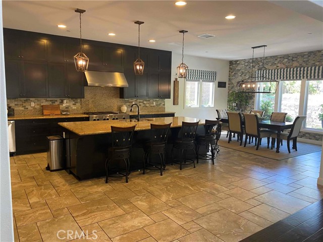 Detail Gallery Image 6 of 38 For 20239 Jubilee Way, Porter Ranch,  CA 91326 - 4 Beds | 4/1 Baths