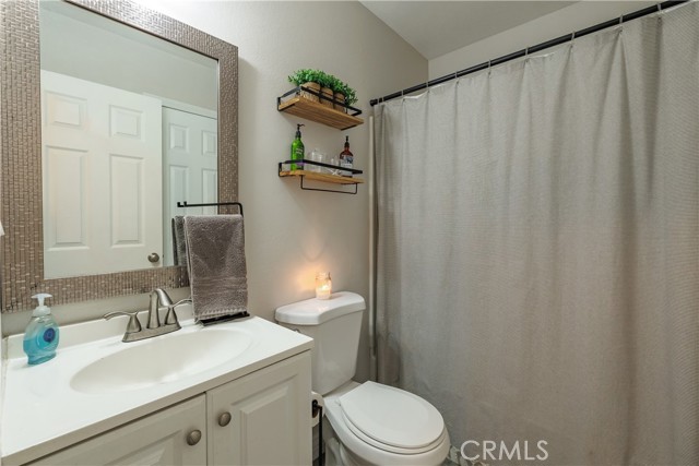 Detail Gallery Image 18 of 53 For 1422 Camelot Dr, Corona,  CA 92882 - 2 Beds | 1/1 Baths