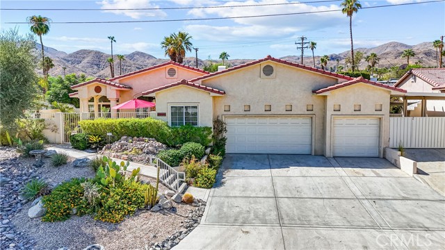 Detail Gallery Image 1 of 73 For 68195 Desert View Rd, Cathedral City,  CA 92234 - 4 Beds | 3 Baths