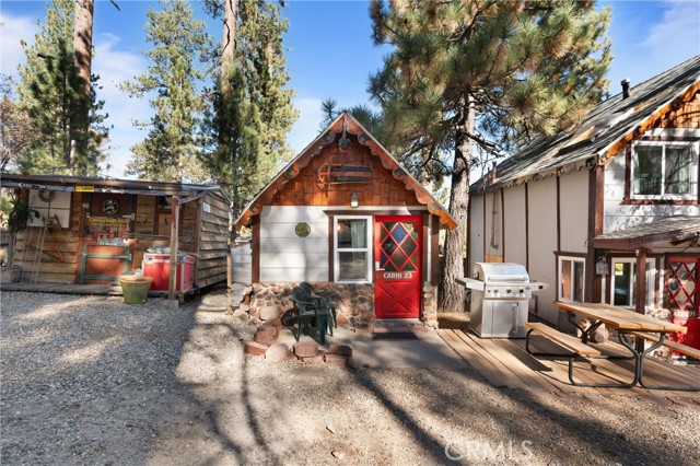 Detail Gallery Image 21 of 54 For 844 Tulip Ln, Big Bear Lake,  CA 92315 - – Beds | – Baths