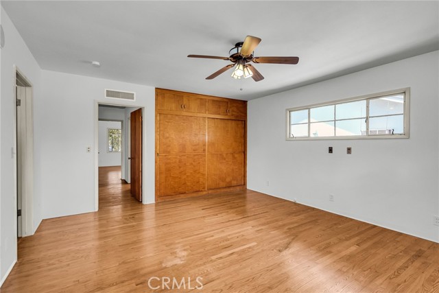 Detail Gallery Image 14 of 26 For 4389 Brentwood Ave, Riverside,  CA 92506 - 3 Beds | 2 Baths