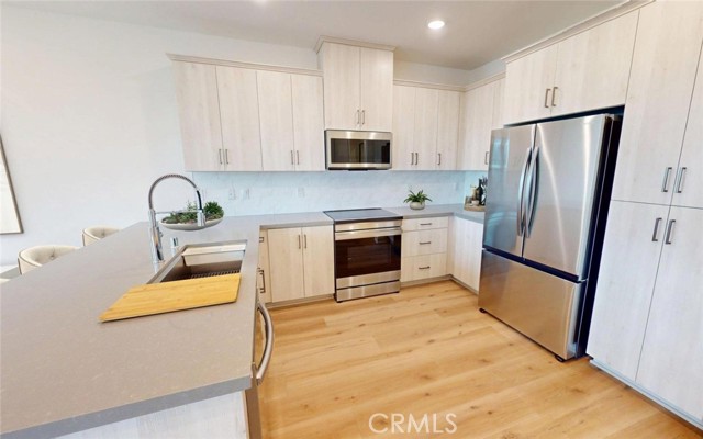 3302 S. ROCKHURST PASEO, Ontario CA: https://media.crmls.org/medias/8c720ece-f79f-4c30-abd8-e9d2d0328196.jpg