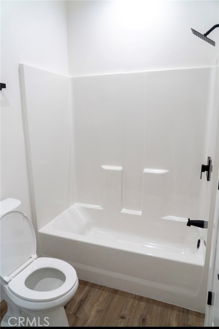 Detail Gallery Image 5 of 7 For 21106 Orchid Dr Unit B, California City,  CA 93505 - 2 Beds | 1 Baths