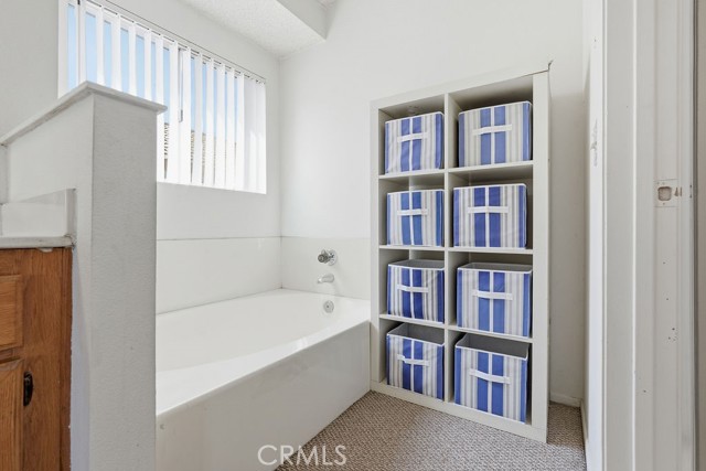 Detail Gallery Image 34 of 68 For 7960 Carlyle Dr, Jurupa Valley,  CA 92509 - 3 Beds | 2/1 Baths