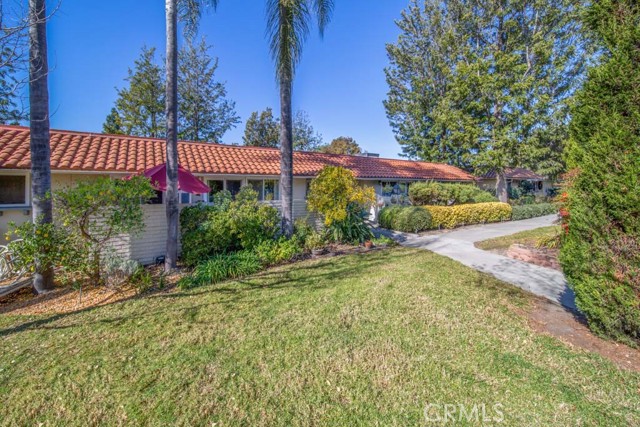 Detail Gallery Image 1 of 14 For 790 via Los Altos #O,  Laguna Woods,  CA 92637 - 2 Beds | 2 Baths