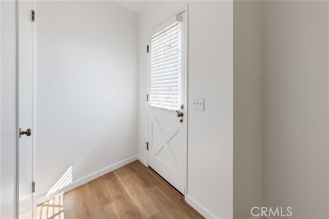 Detail Gallery Image 3 of 35 For 326 Meadow Ln, Monrovia,  CA 91016 - 3 Beds | 2 Baths