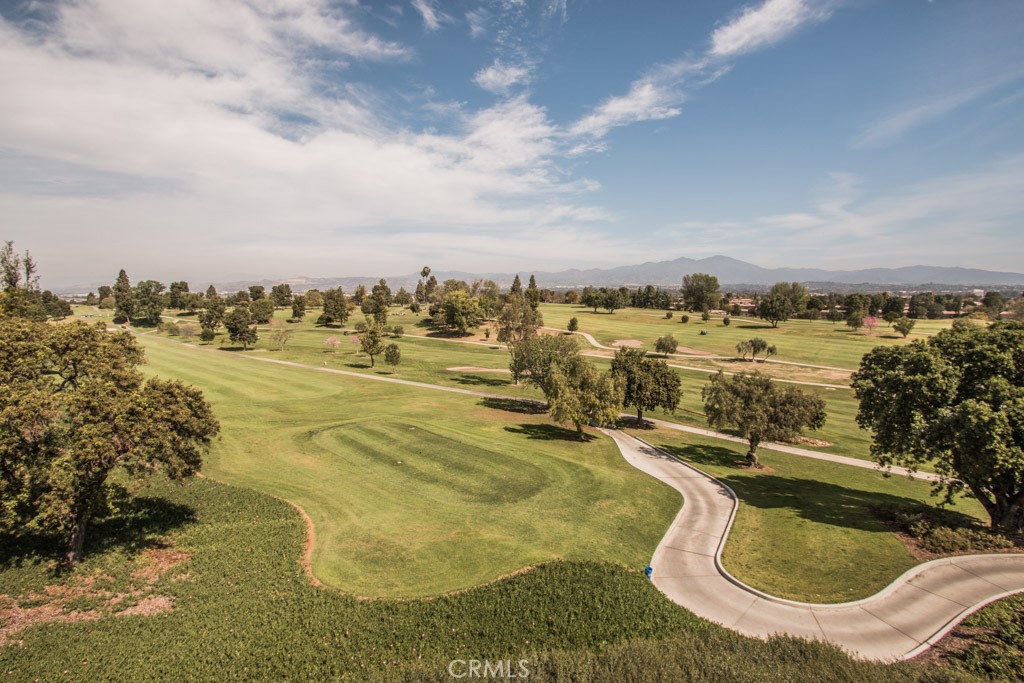 8c76003f 6305 4783 8de2 2899f0a24acc