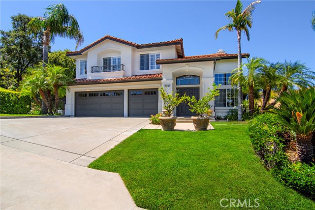 Detail Gallery Image 5 of 50 For 3941 Rock Hampton Dr, Tarzana,  CA 91356 - 5 Beds | 3 Baths