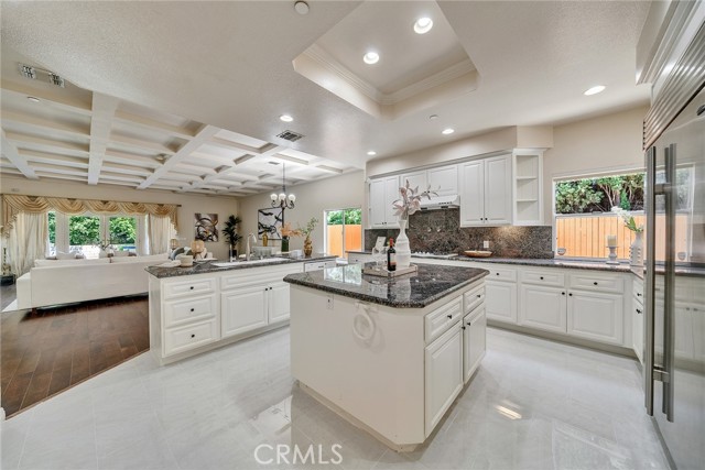 1768 Oakwood Avenue, Arcadia CA: https://media.crmls.org/medias/8c76c96f-2f2b-49f1-8f06-be15a112fe30.jpg