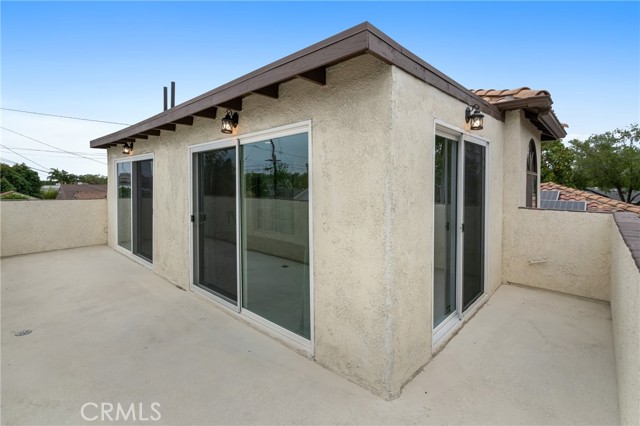 4032 Elsa Street, Lakewood CA: https://media.crmls.org/medias/8c776bba-ef43-47ad-826e-8dc94db4c538.jpg
