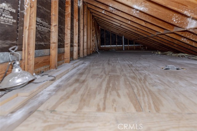 550 E Santa Anita Avenue, Burbank CA: https://media.crmls.org/medias/8c77b008-e0e7-4be2-bf3b-c8b4fe72aa19.jpg