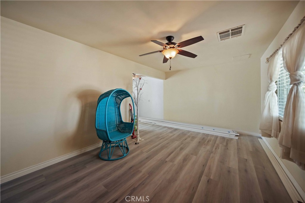 MLS #SR25236341 image #5