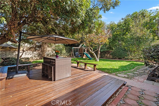 Detail Gallery Image 24 of 28 For 13437 Mccormick St, Sherman Oaks,  CA 91401 - 3 Beds | 2 Baths