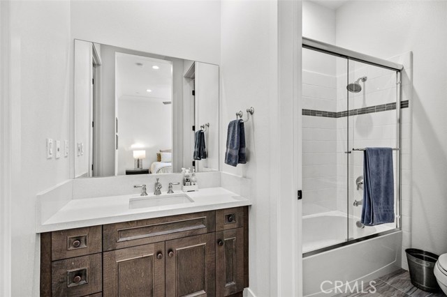 Detail Gallery Image 47 of 67 For 116 Knob Creek, Irvine,  CA 92602 - 5 Beds | 5/1 Baths