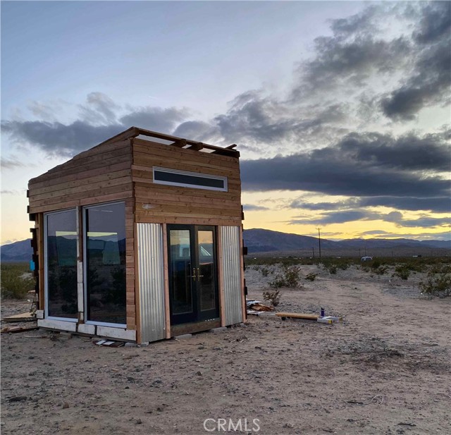 Detail Gallery Image 3 of 34 For 111 Ca-62, Twentynine Palms,  CA 92277 - – Beds | – Baths