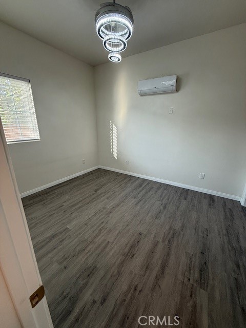 7702 Baird, Reseda CA: https://media.crmls.org/medias/8c79f893-de5f-41b4-aa00-65cb02251782.jpg