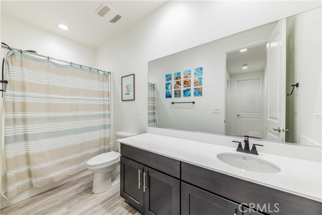 Detail Gallery Image 18 of 35 For 24416 Division Dr, Menifee,  CA 92584 - 4 Beds | 2/1 Baths