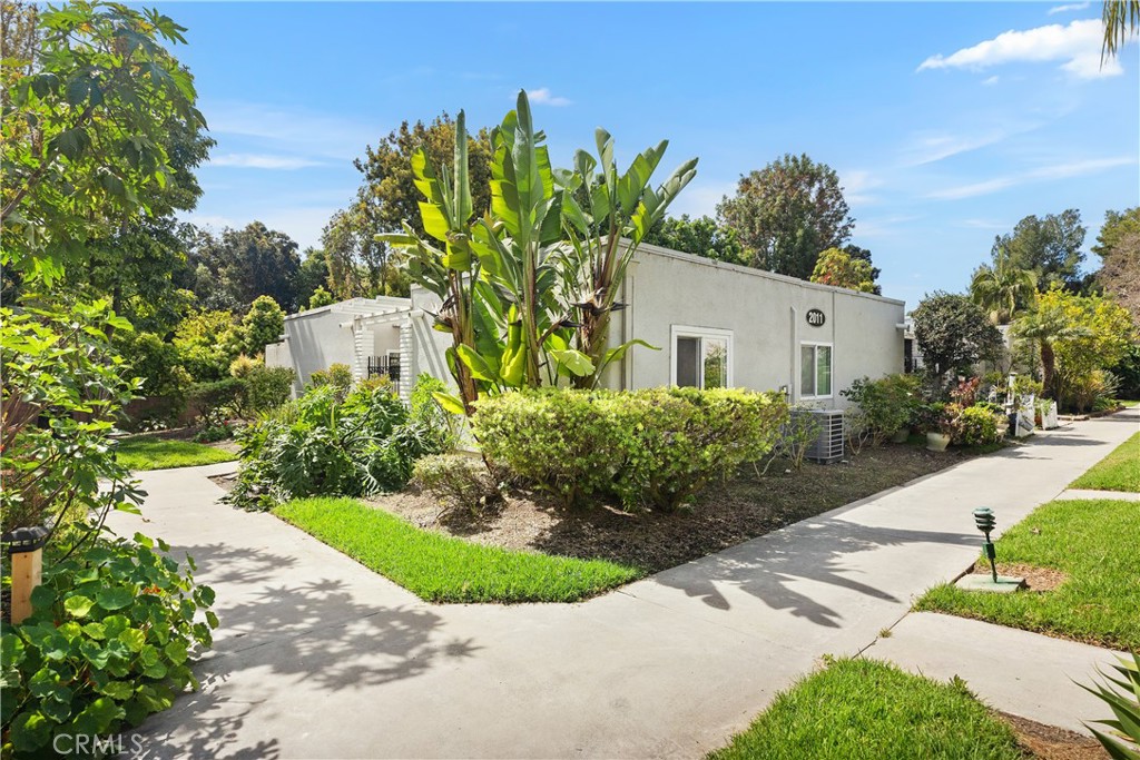 2011 Via Mariposa West #A