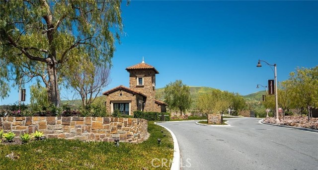 Detail Gallery Image 70 of 73 For 103 Vigna, Irvine,  CA 92602 - 5 Beds | 4/1 Baths