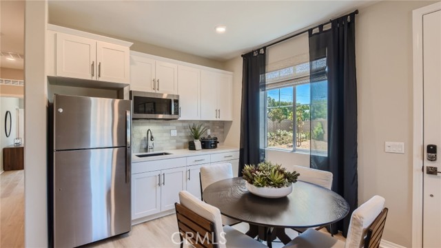 30282 Waterline Drive, Menifee CA: https://media.crmls.org/medias/8c7d590e-ea57-4646-9d59-b88408b5701f.jpg