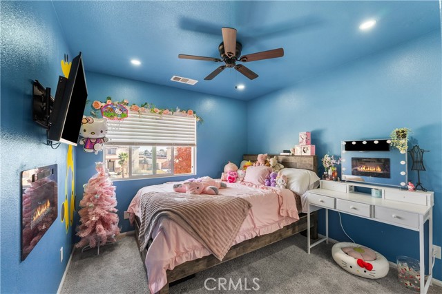 Detail Gallery Image 22 of 49 For 2517 San Madrid Way, Rosamond,  CA 93560 - 3 Beds | 2/1 Baths