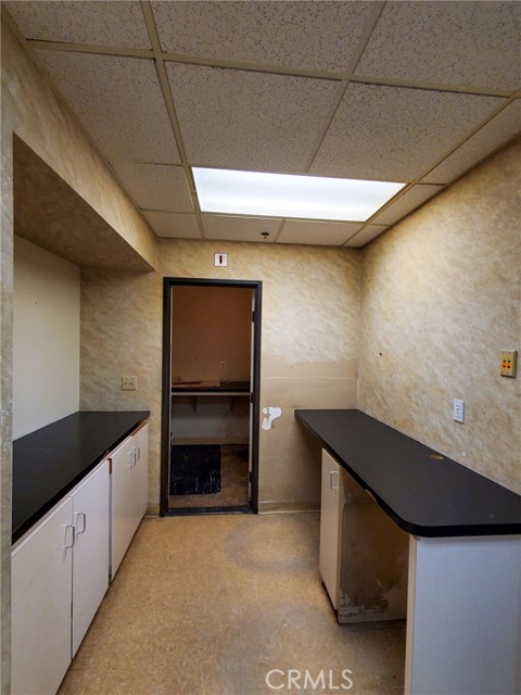 18523 Corwin Road, Apple Valley, California 92307, ,Commercial Lease,For Rent,18523 Corwin Road,CRHD25036061