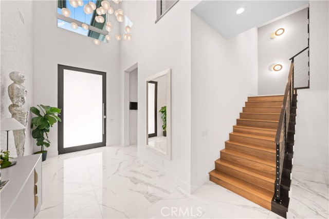 Detail Gallery Image 13 of 75 For 83 Lunar, Irvine,  CA 92618 - 5 Beds | 6/1 Baths