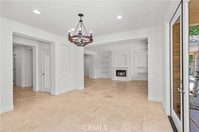Detail Gallery Image 14 of 69 For 17832 Canyonwood Dr, Riverside,  CA 92504 - 4 Beds | 3/1 Baths
