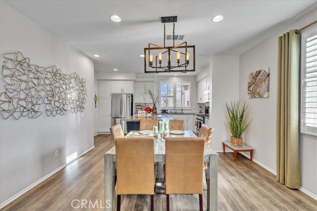 Detail Gallery Image 8 of 33 For 1038 Savi Dr #101,  Corona,  CA 92878 - 3 Beds | 2/2 Baths