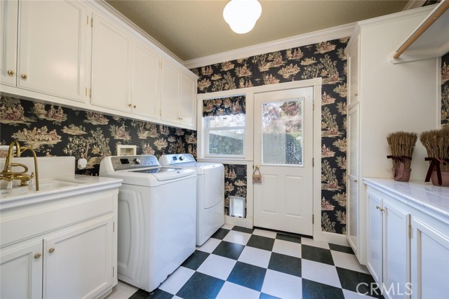 Detail Gallery Image 49 of 69 For 393 Mesa View Dr, Arroyo Grande,  CA 93420 - 5 Beds | 4/1 Baths