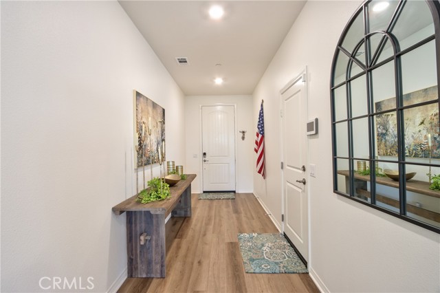 33084 Toledo Bend Court, Winchester CA: https://media.crmls.org/medias/8c7fae92-19cb-41be-b501-f95f58879dc7.jpg